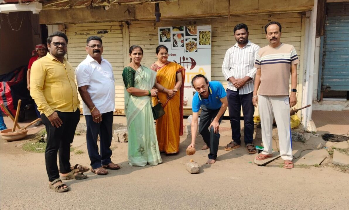 मालवणात रस्ता दुतर्फा आरसीसी गटार बांधकामाचा शुभारंभ