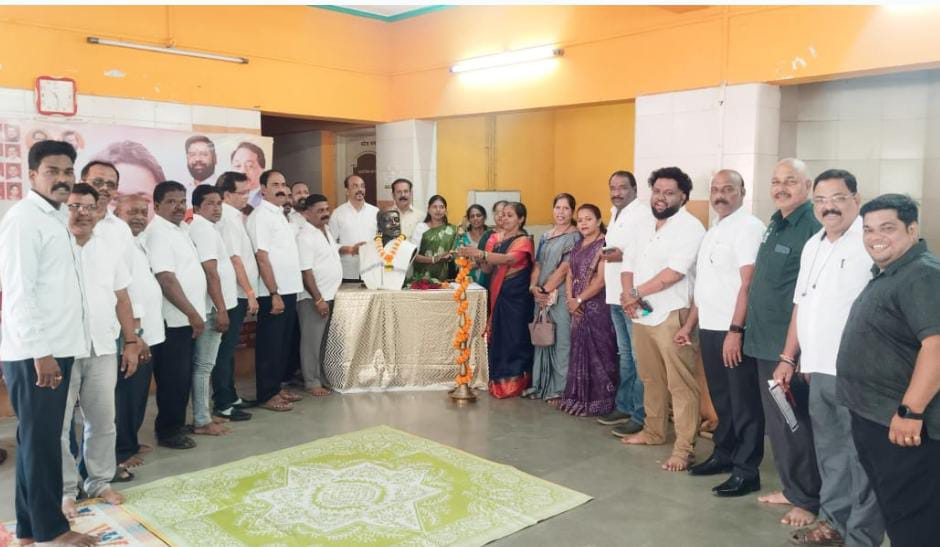 आ. निलेश राणेंच्या वाढदिवसानिमित्त आयोजित रक्तदान शिबिरात ६१ जणांचे रक्तदान