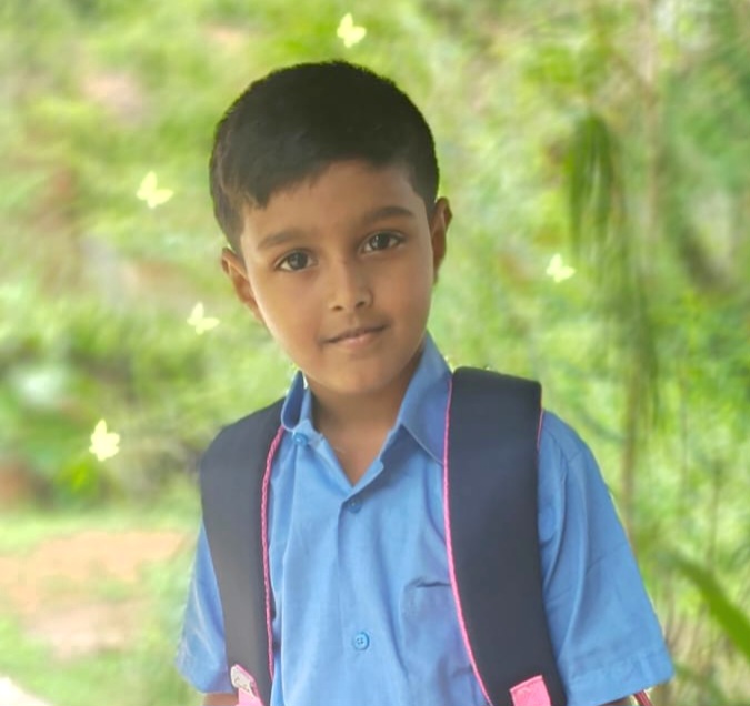 तनुष धोंडू चिंदरकर गुरुकुल प्रज्ञा शोध परीक्षेत महाराष्ट्रात द्वितीय