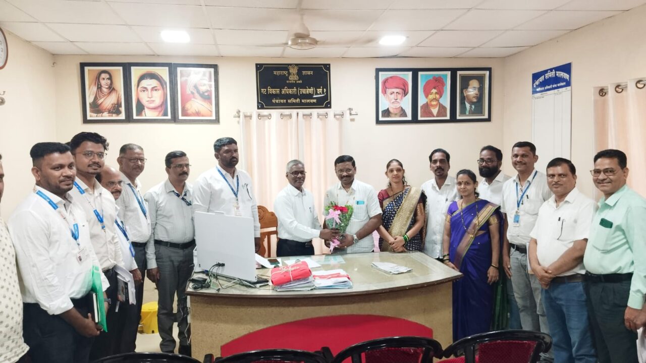 जिल्हा परिषद उपाध्यक्ष दादा साईल यांच्याकडून मालवण पंचायत समितीच्या कामकाजाचा आढावा