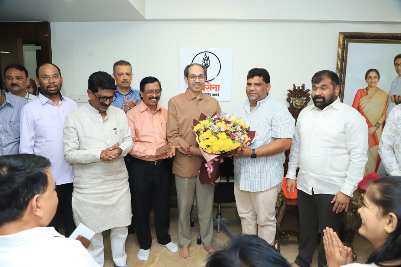 उद्धव ठाकरेंकडून वैभव नाईकांवर पुन्हा विश्वास : जिल्हाप्रमुख पदाची जबाबदारी