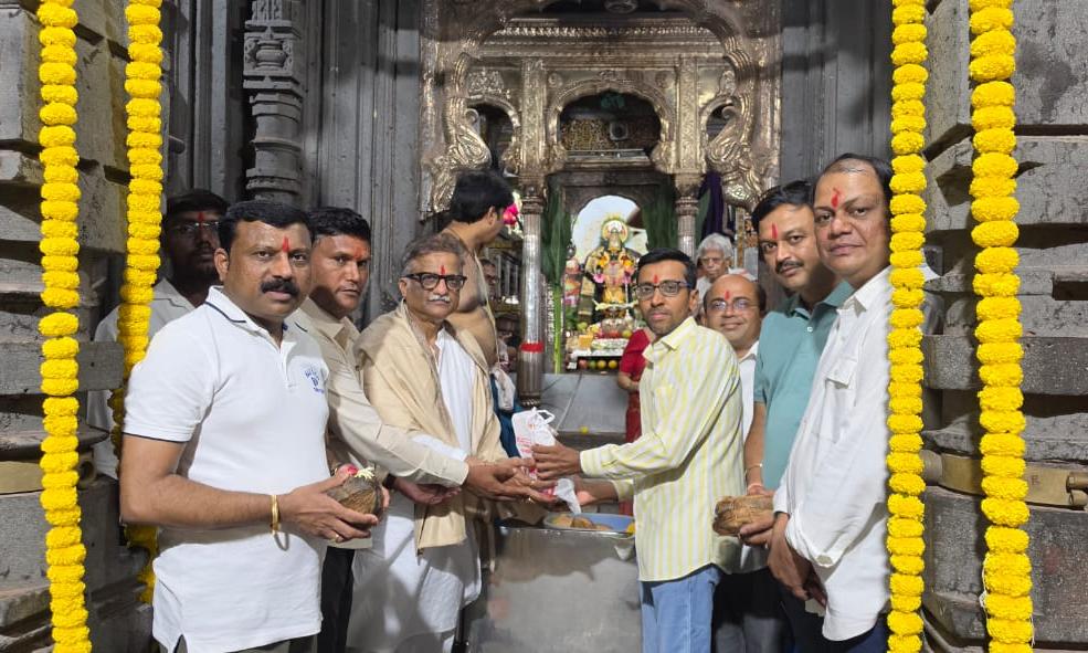 आमदार प्रमोद जठार यांनी घेतले कोल्हापूरच्या महालक्ष्मी अंबाबाईचे दर्शन