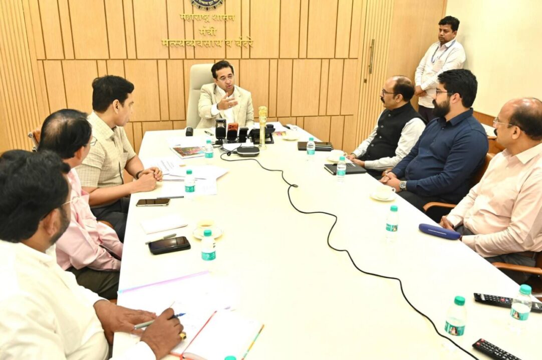 चिपी विमानतळ ते गोवा जेट्टीपर्यंत जलवाहतूक सुरु करण्याचा विचार
