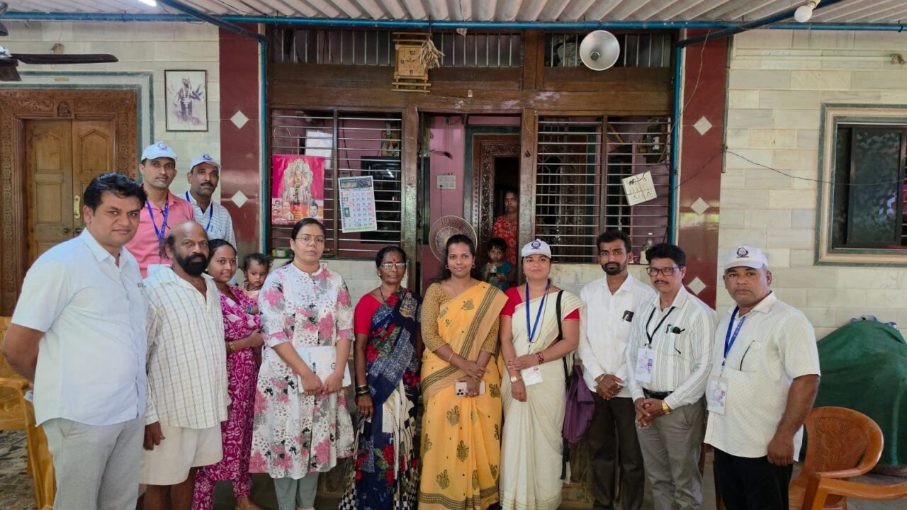 जनगणना २०२७ च्या कामकाजाची जिल्हाधिकारी तृप्ती धोडमिसे यांच्याकडून प्रत्यक्ष पाहणी