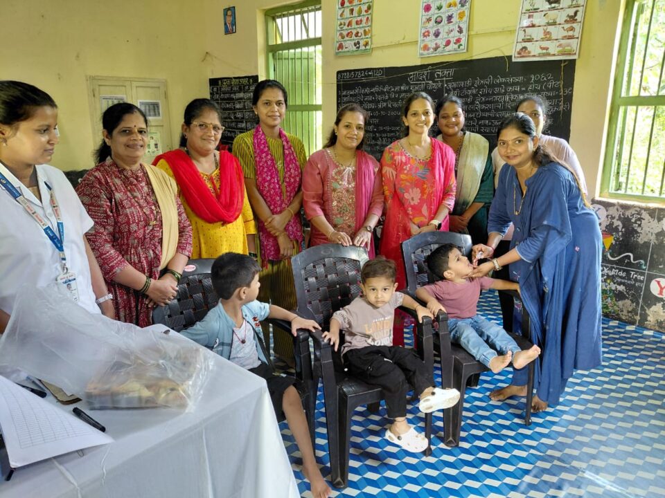 भाजपच्या महिला आघाडी कडून मालवणात पल्स पोलिओ केंद्राना भेटी देऊन कामाचा आढावा