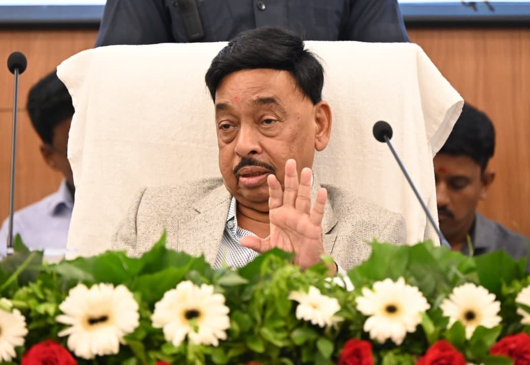 लोकाभिमुख विकासकामांना गती द्या : खा. नारायण राणे यांच्या सूचना