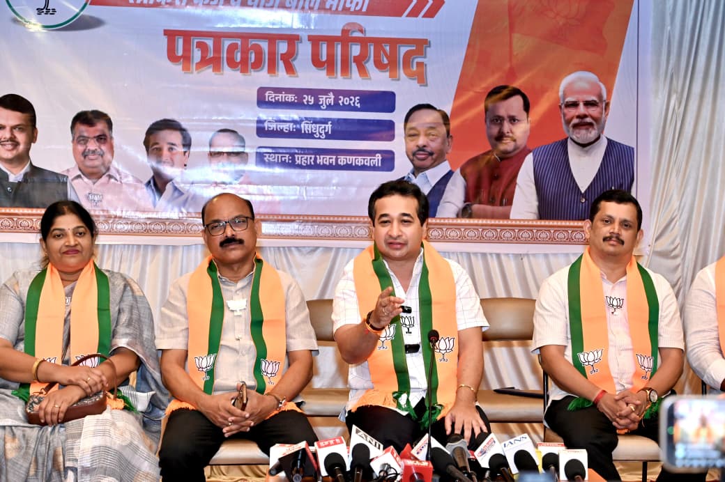 दोन वेळा शेतकरी कर्जमुक्ती देणारे देवेंद्र फडणवीस महाराष्ट्राच्या इतिहासातील एकमेव मुख्यमंत्री…