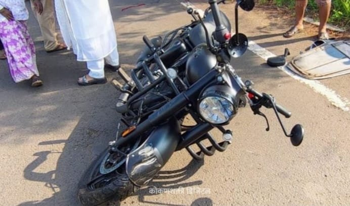 ओझर येथे बुलेट-रिक्षाची समोरासमोर धडक; दोघे गंभीर जखमी